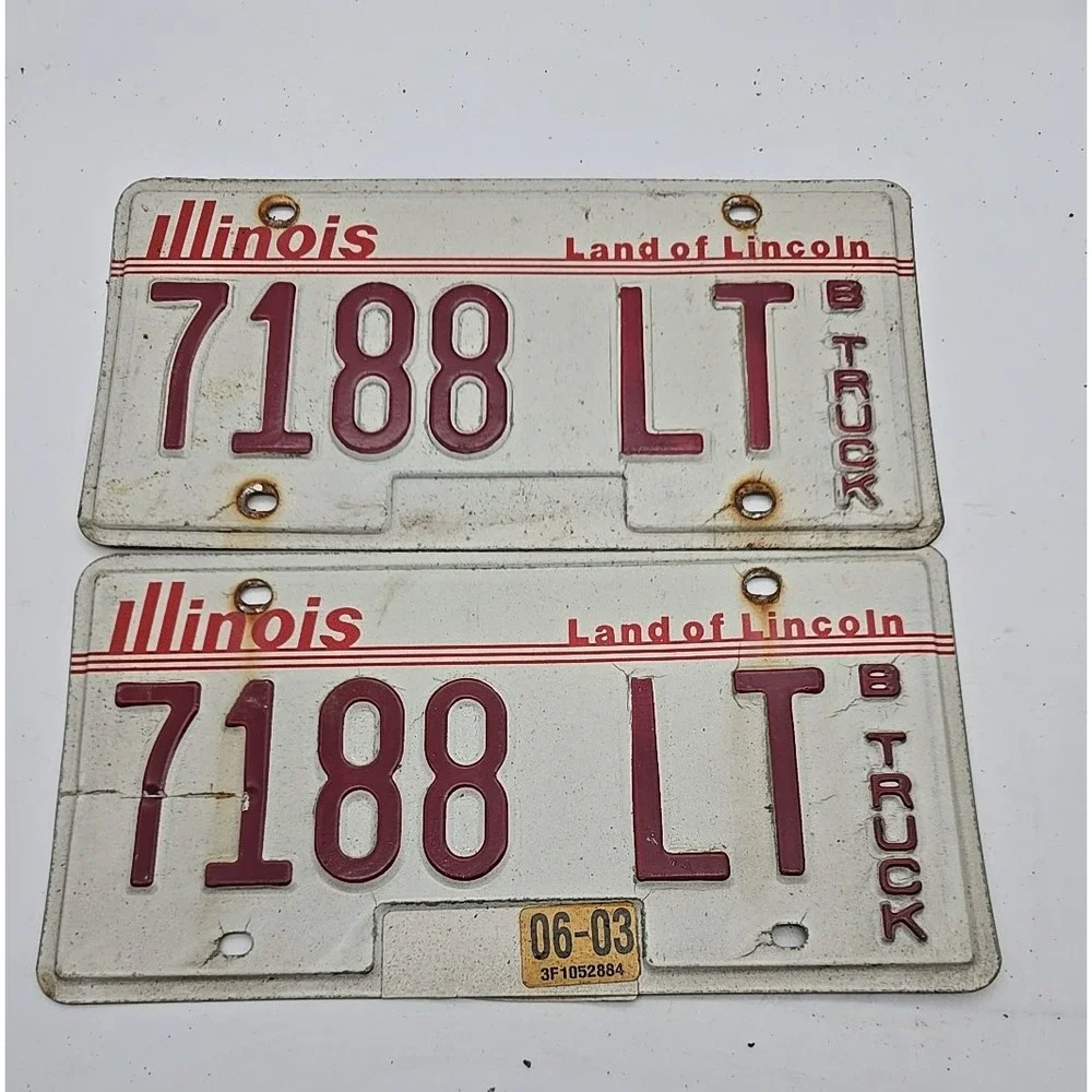 Vtg Illinois Truck License Plates Y2K 2003 7188 LT Man Cave Garage Decor Red
